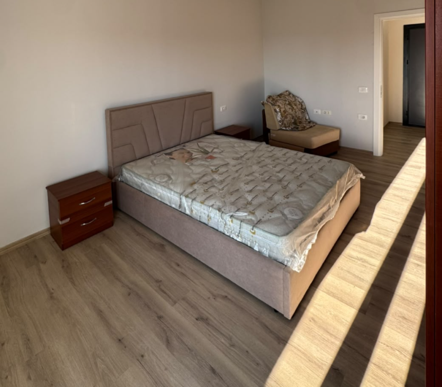 Appartamento 1+1 in affitto a Rruga 5 Maji, Tirana, 65 m². Foto 2 di 3