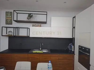 Apartment 2+1 for rent in Rruga Adria, Durrës, 112 m². Photo 1 of 9