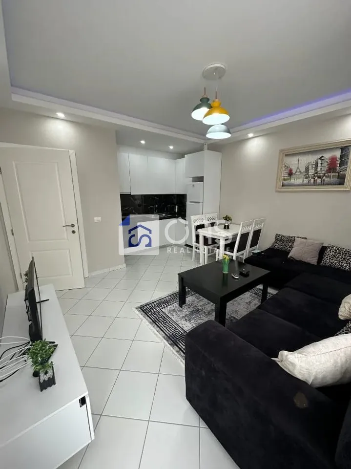 Appartamento 1+1 in affitto ad Astir, Tirana, 65 m². Foto 1 di 3