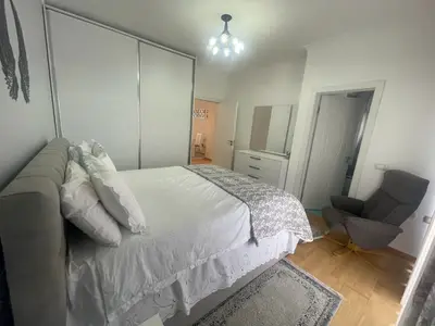 Apartament 2+1 me qera në TEG, Tiranë, 110 m². Foto 5 nga 8