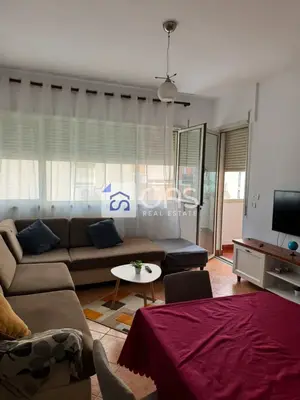 Appartamento 1+1 in affitto a Komuna e Parisit, Tirana, 70 m². Foto 6 di 7