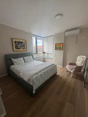 Apartament 2+1 me qera në Parlamenti, Tiranë, 115 m². Foto 4 nga 9