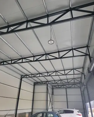 Magazinë me qera në Yrshek, Tiranë, 180 m². Foto 1 nga 3