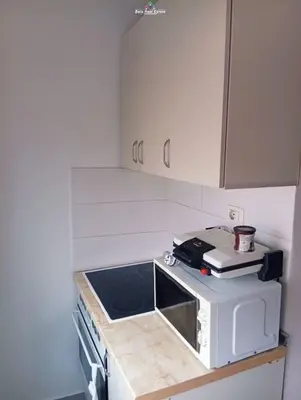 Stanza in affitto a Brryli, Tirana, 43 m². Foto 4 di 5