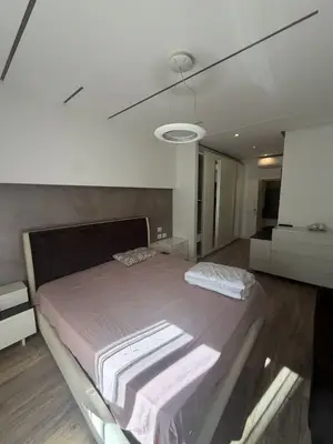 Apartment 3+1 for rent in Rruga Bilal Sina, Tirana, 130 m². Photo 3 of 8