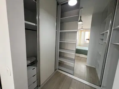 Apartment 1+1 for rent in Unaza e Re, Tirana, 65 m². Photo 4 of 4