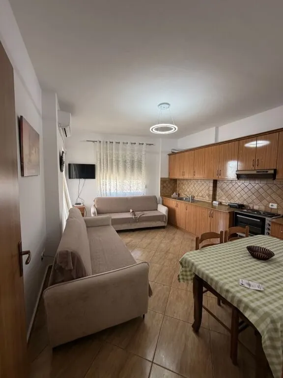 Apartment 1+1 for rent in Ura e Dajlanit, Durrës, 50 m². Photo 1 of 4