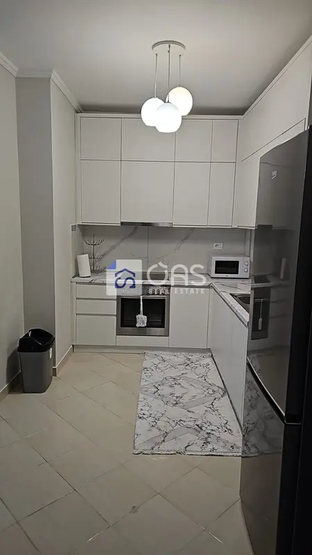 Apartament 2+1 me qera në Kodra e Diellit, Tiranë, 89 m²