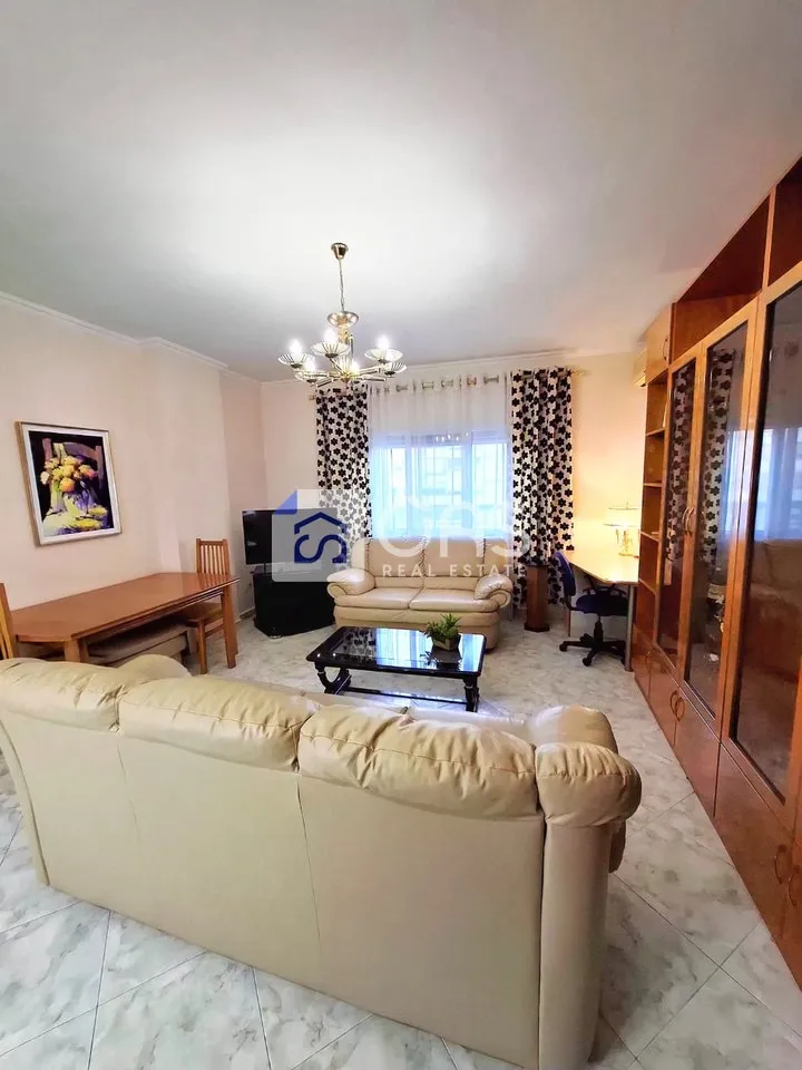 Appartamento 1+1 in affitto a Rruga Tish Daija, Tirana, 65 m². Foto 1 di 11