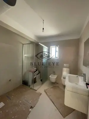 Villa in affitto a Cezma Ferres, Durazzo, 385 m². Foto 2 di 5