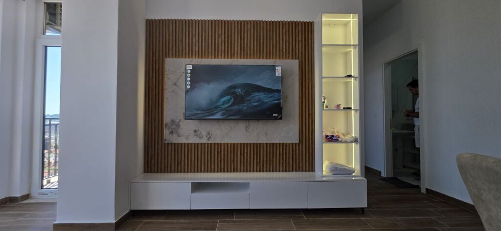 Apartament 1+1 me qera në Bulevardi i Ri, Tiranë, 80 m². Foto 2 nga 3