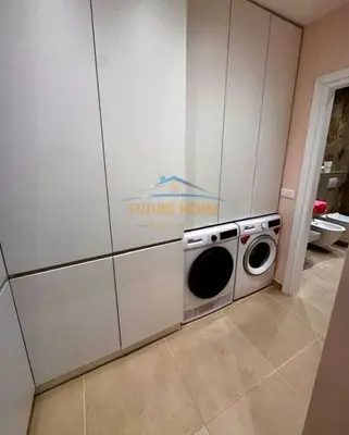 Apartament 2+1 me qera në Sheshi Skënderbej, Tiranë, 87 m². Foto 5 nga 6