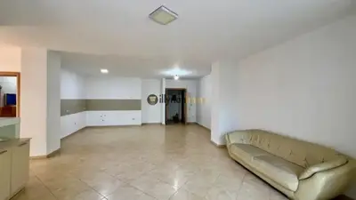 Appartamento 3+1 in affitto a Tirana, 138 m². Foto 1 di 11