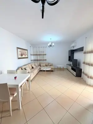 Apartament 2+1 me qera në Lagja nr.5, Durrës, 120 m². Foto 5 nga 9