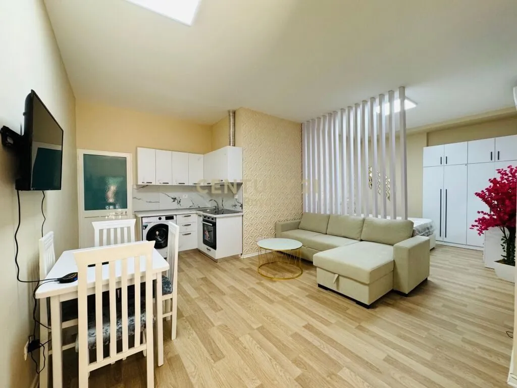 Apartament me qera në Selvia, Tiranë, 50 m². Foto 1 nga 8