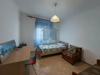 Apartment 3+1 for rent in Porti i Durrësit, Durrës, 120 m². Photo 6 of 8