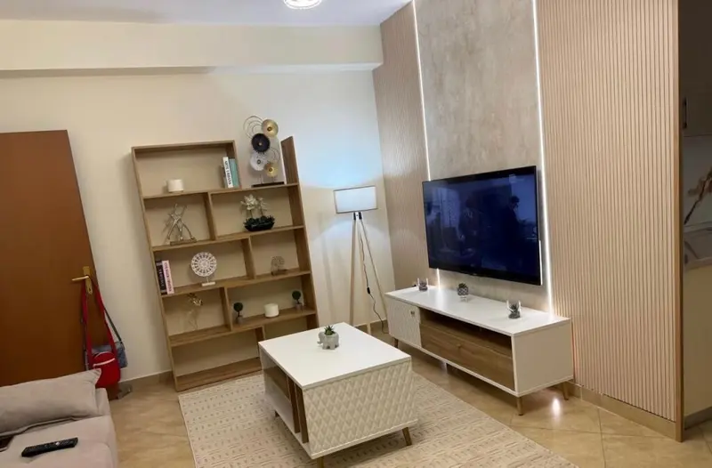 Apartament 1+1 me qera në Rruga Siri Kodra, Tiranë, 60 m²