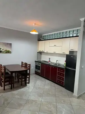 Apartament 1+1 me qera në Rruga Dalip Peza, Durrës, 62 m². Foto 3 nga 8