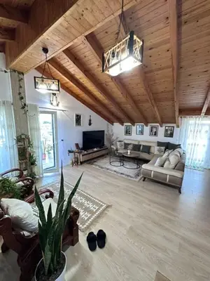 Vilë 2+1 me qera në Fllake, Durrës, 130 m². Foto 7 nga 8