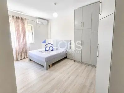 Apartament 2+1 me qera në Kopshti Zologjik, Tiranë, 100 m². Foto 5 nga 12