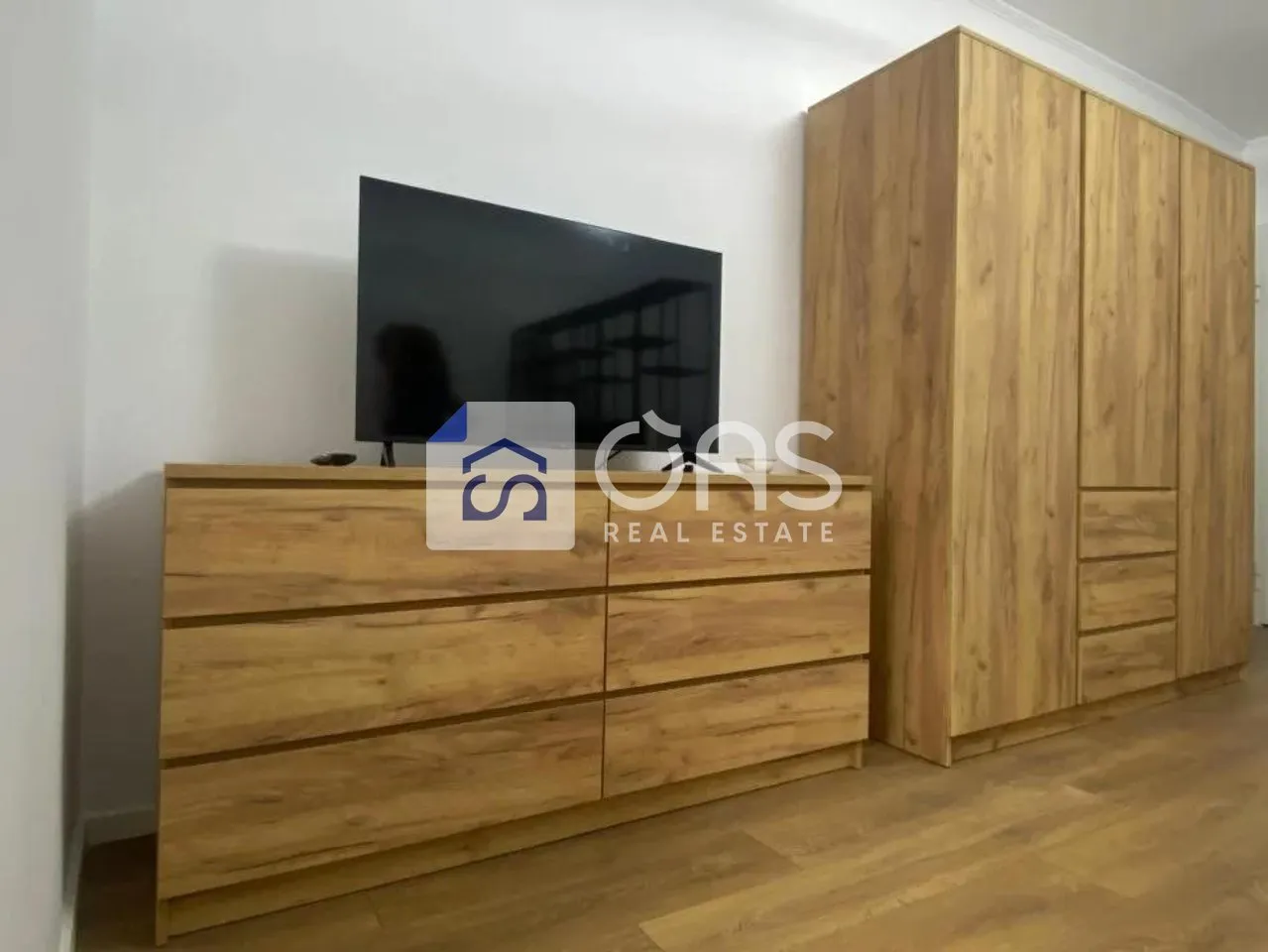 Apartment for rent in Myslym Shyri, Tirana, 40 m². Photo 1 of 8