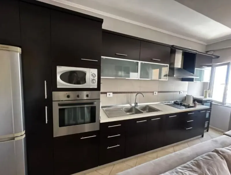 Apartament me qera në Rruga Abaz Çelkupa, Durrës, 56 m²