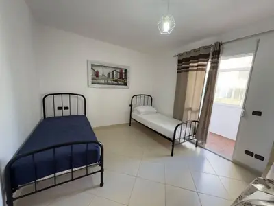 Appartamento 2+1 in affitto a Stacioni i Trenit, Durazzo, 120 m². Foto 4 di 12