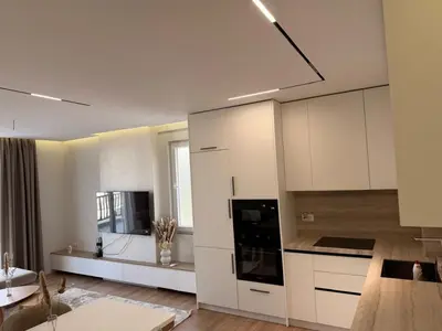 Apartament 2+1 me qera në Rruga Berisha, Kamëz, 159 m². Foto 1 nga 10