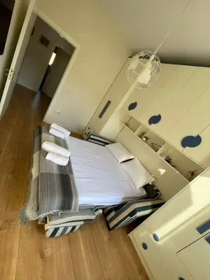 Apartament 2+1 me qera në Shallvaret, Tiranë, 100 m². Foto 7 nga 12
