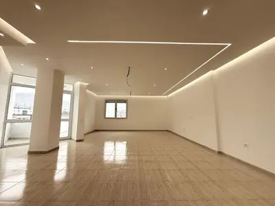 Office for rent in Rruga e Elbasanit, Tirana, 193 m². Photo 3 of 7