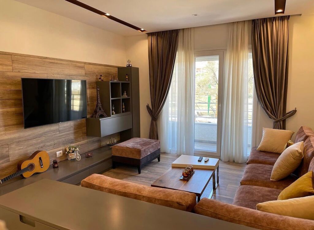 Appartamento 3+1 in affitto a Kopshti Botanik i Tiranës, Tirana, 140 m². Foto 1 di 3