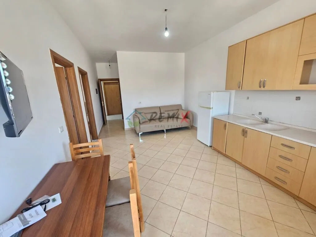 Appartamento 2+1 in affitto a Rruga Juba, Durazzo, 93 m². Foto 1 di 12
