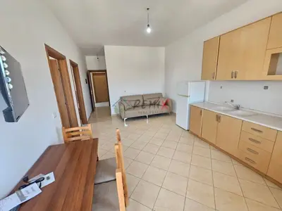 Appartamento 2+1 in affitto a Rruga Juba, Durazzo, 93 m². Foto 1 di 12