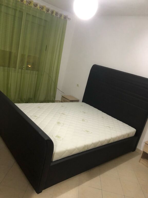 Apartament 1+1 me qera në Sheshi Willson, Tiranë, 60 m². Foto 3 nga 3