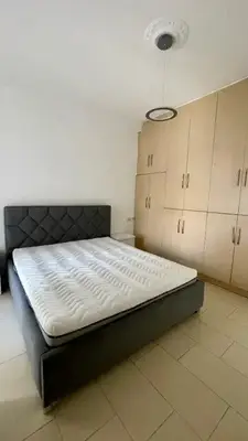 Apartament 1+1 me qera në Rruga Him Kolli, Tiranë, 75 m². Foto 8 nga 8