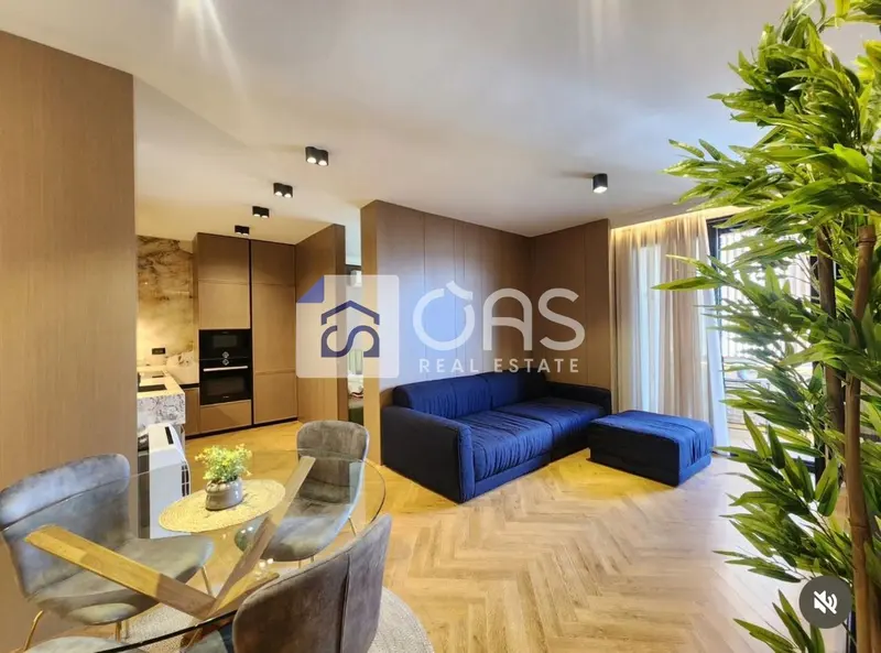Apartament 2+1 me qera në Ish Ekspozita, Tiranë, 90 m²