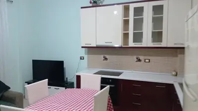 Vilë 2+1 me qera në Sauk i Ri, Tiranë, 100 m². Foto 2 nga 8