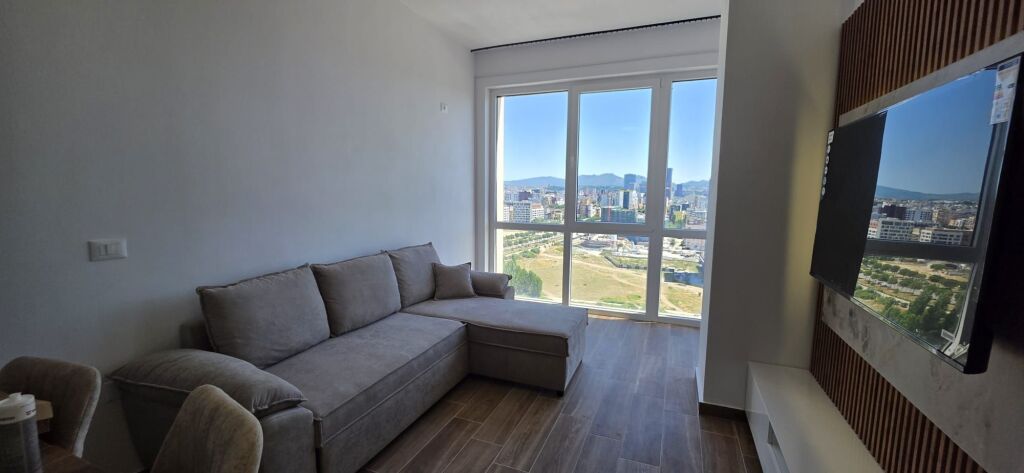 Appartamento 1+1 in affitto a Bulevardi i Ri, Tirana, 80 m²