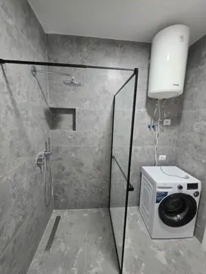 Apartament 1+1 me qera në Zogu i Zi, Tiranë, 70 m². Foto 8 nga 12