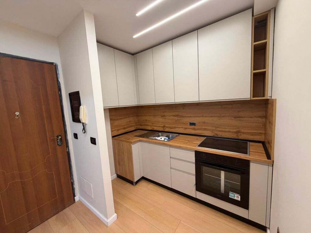 Appartamento 2+1 in affitto a Kompleksi Delijorgji, Tirana, 100 m². Foto 2 di 3