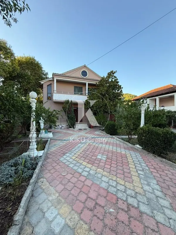 Vilë me qera në Vaqarr, Tiranë, 120 m²
