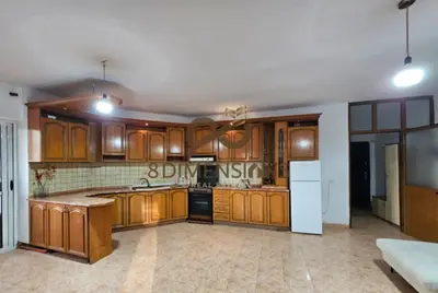 Apartment 2+1 for rent in Laprakë, Tirana, 100 m². Photo 4 of 8