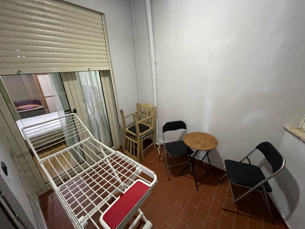 Apartment 1+1 for rent in Rruga Myslym Shyri, Tirana, 55 m². Photo 3 of 3