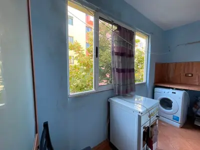 Apartament 1+1 me qera në Bulevardi Bajram Curri, Tiranë, 60 m². Foto 6 nga 8