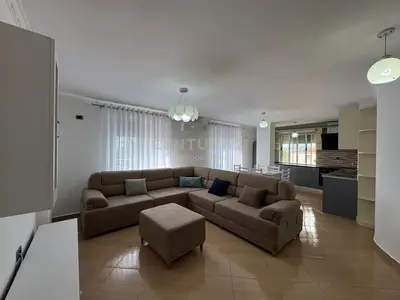 Apartment 2+1 for rent in Spitali Ushtarak, Tirana, 102 m². Photo 1 of 12