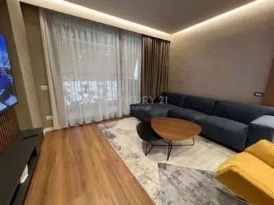 Appartamento 2+1 in affitto a Petro Nini Luarasi, Tirana, 120 m². Foto 7 di 11