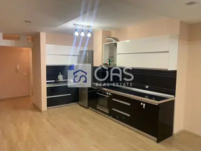 Appartamento 2+1 in affitto a Blloku, Tirana, 140 m². Foto 3 di 7