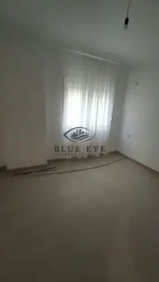 Appartamento 2+1 in affitto a Rruga Jahja Ballhysa, Durazzo, 98 m². Foto 3 di 12