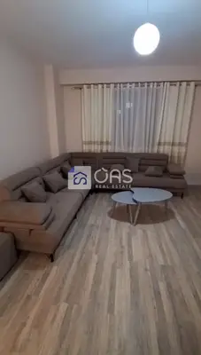 Apartament 1+1 me qera në Astir, Tiranë, 65 m². Foto 1 nga 2