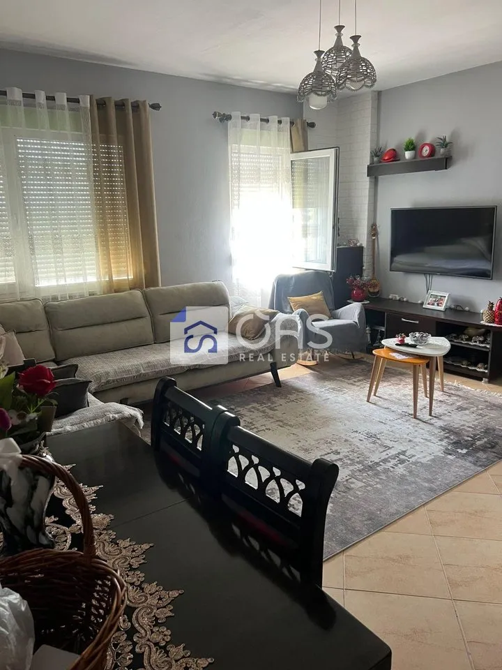 Appartamento 2+1 in affitto a Casa Italia, Tirana, 85 m². Foto 1 di 5